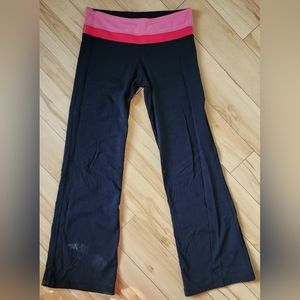 Lululemon Reversible Bootcut Pants Size 8
